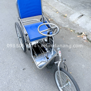 Xe lăn lắc tại Đà Nẵng